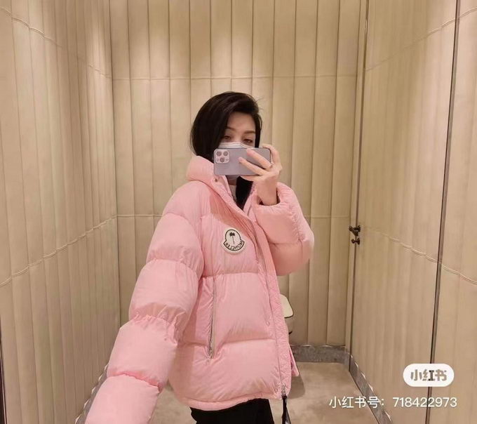 Moncler Down Jacket Wmns ID:20221026-94